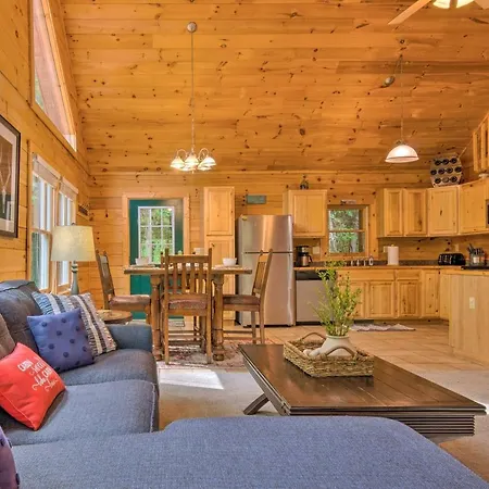 Moonshine Manor Cabin With Hot Tub, Near Lake Lure Exterior foto